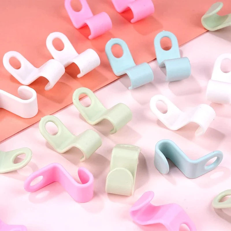 40 Durable Clothes Hanger Connector Hooks - Space-Saving Organizer Clips for Your Closet